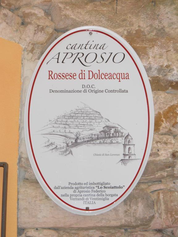 Lo Scoiattolo Vila Ventimiglia Exterior foto